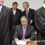 Prozess Deutsche Bank Dr. Breuer u.a versus Betrug u.a vor dem Oberlandesgericht Muenchen Prozess Deutsche Bank Dr. Breuer u.a versus Betrug u.a vor dem Oberlandesgericht Muenchen