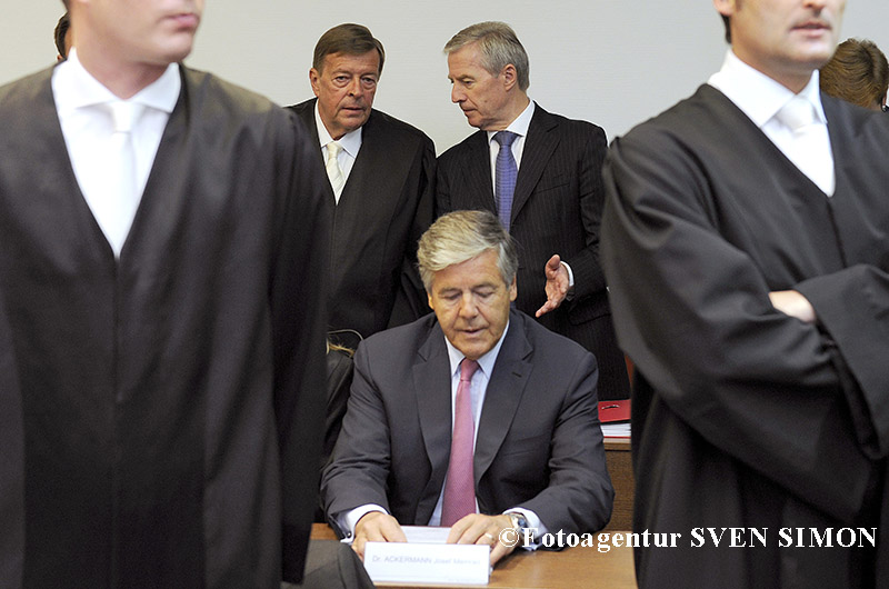 Prozess Deutsche Bank Dr. Breuer u.a versus Betrug u.a vor dem Oberlandesgericht Muenchen